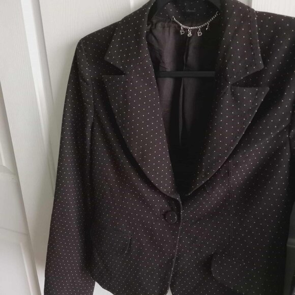 BEBE Vintage Blazer and Skirt Suit - Picture 8 of 12